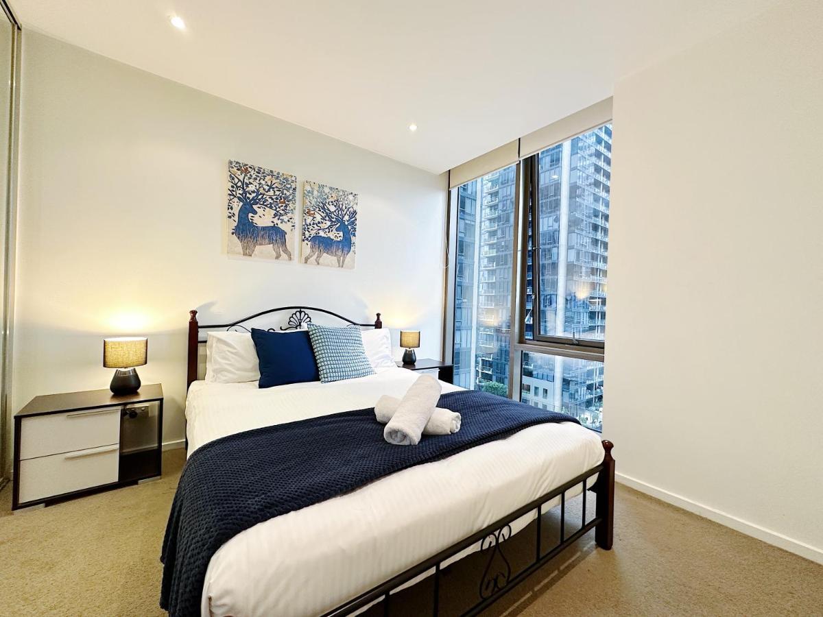 Apartment Southbank Stylish Epic Residences Near Crown Casino With Pool & Gym Melbourne